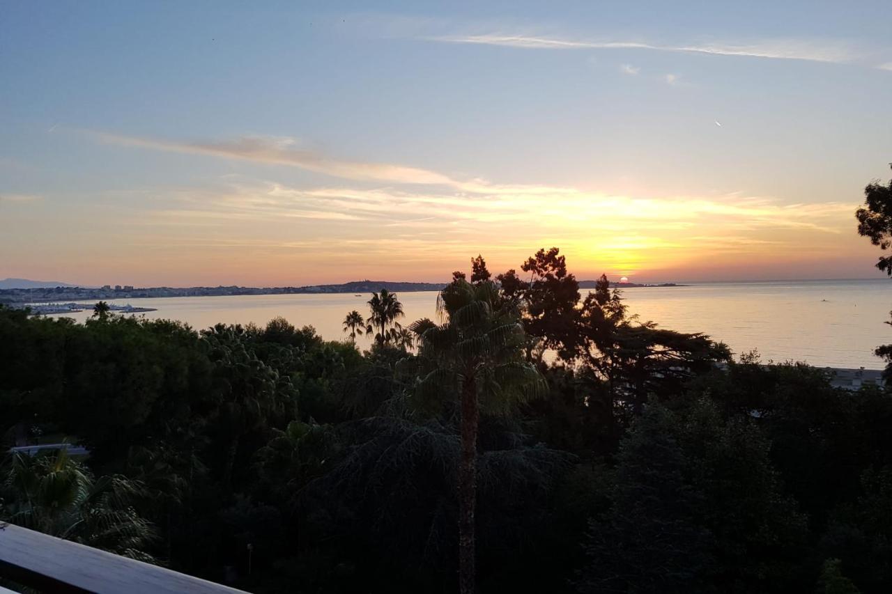 Cote D'Azur Sea View Tennis Beach Access 瓦洛里 外观 照片