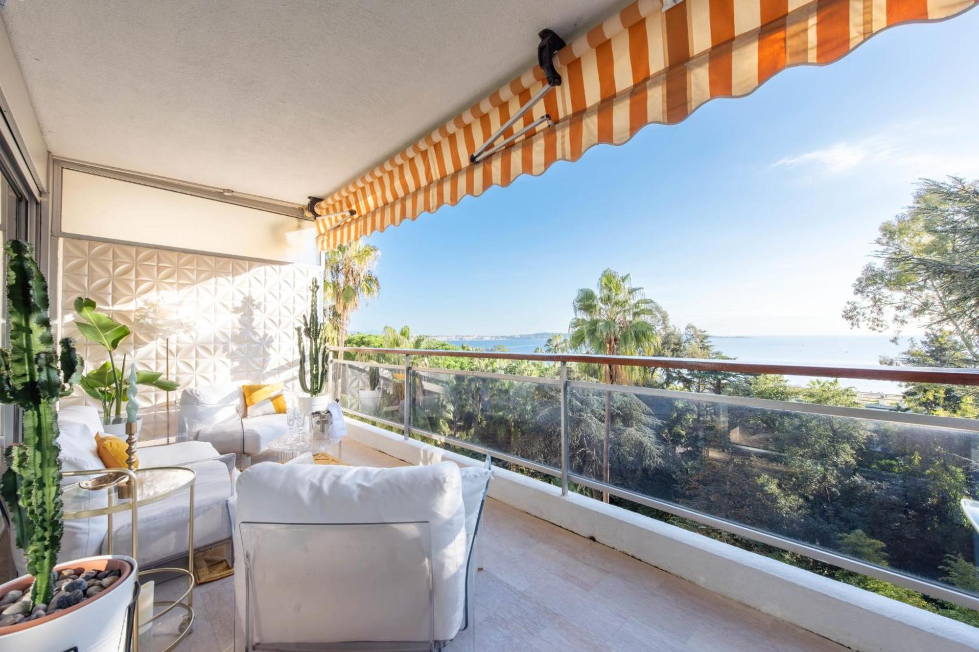 Cote D'Azur Sea View Tennis Beach Access 瓦洛里 外观 照片